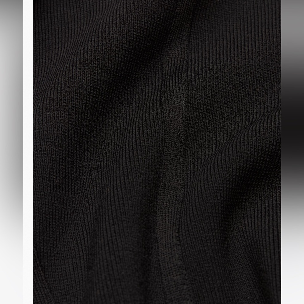 NWOT Aritzia Babaton Sculpt Knit Bustier Tank - Picture 8 of 8